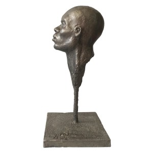 escultura busto joven africano perfil