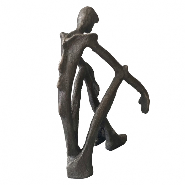 escultura descanso vista posterior