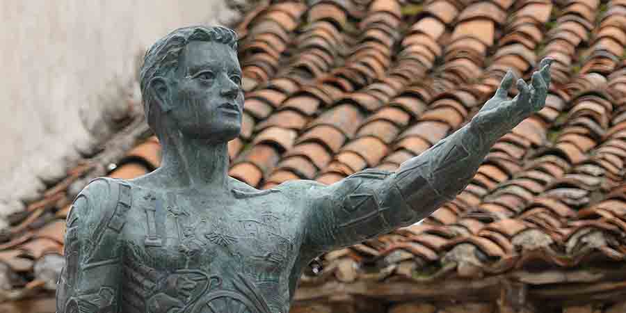 Escultura Guileto Escultura. Homenaje al Guileto.